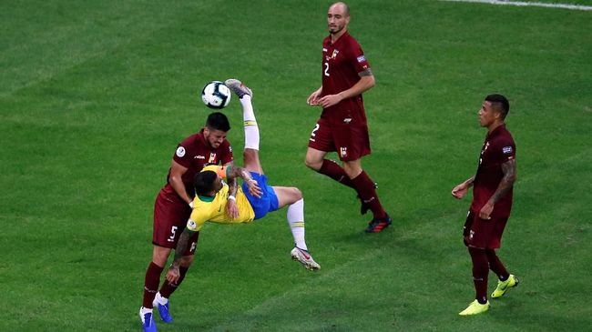 Tiga Gol Brasil Dianulir Wasit Melalui VAR