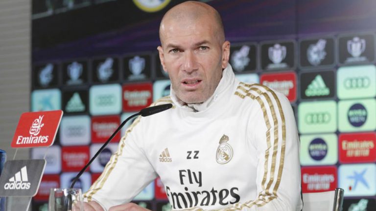 Pelatih Real Madrid, Zinedine Zidane Saat Melawan Manchester City Dan Barcelona